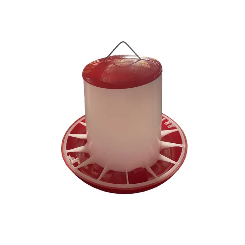 Mangeoire plastique avec poignée 9 kg pour volailles et pigeons