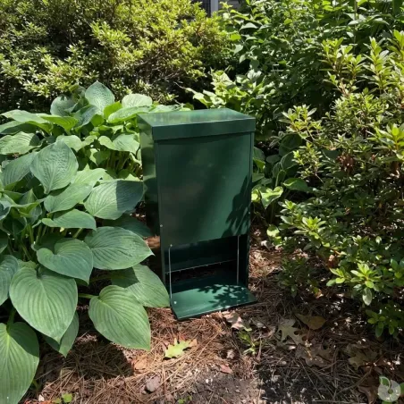 Mangeoire anti-nuisible 12 kg thermolaquée vert