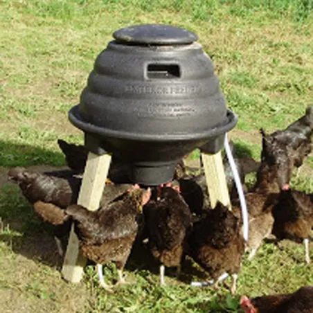 Nourrisseur empereur plastique mat 70 L