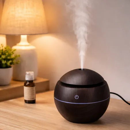 Humidificateur avec câble USB + 6 flacons 10ml huiles parfumées