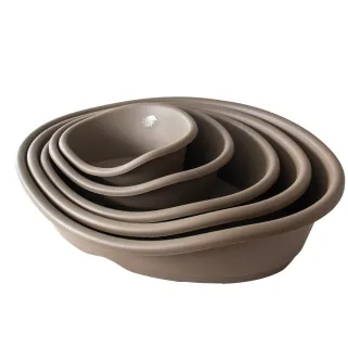 Corbeille pour chien en plastique 50x38x22 cm