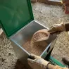 Mangeoire à trémie anti nuisibles Olba Feedomatic verte 5kg