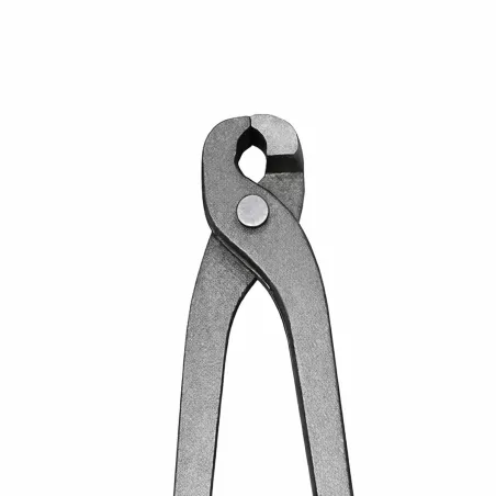 Pince spéciale pour installation de grillage en rouleau