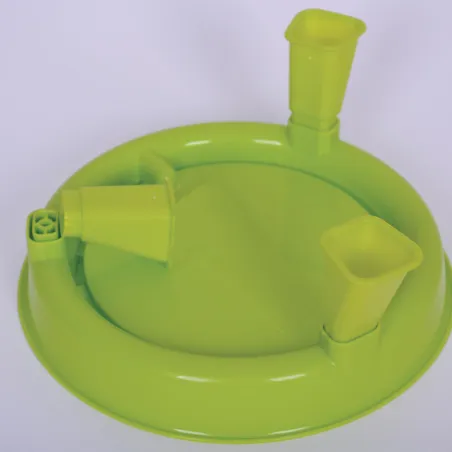 Abreuvoir gradué sur pied avec poignée vert 5L