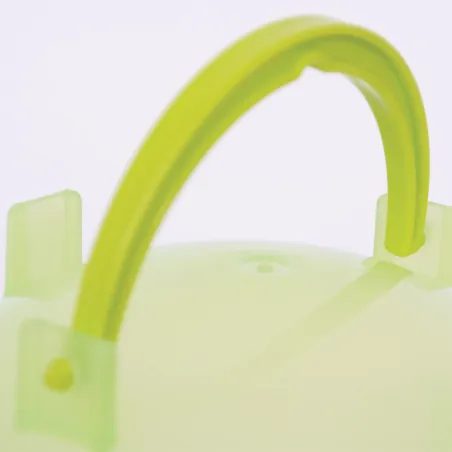 Abreuvoir gradué sur pied avec poignée vert 5L