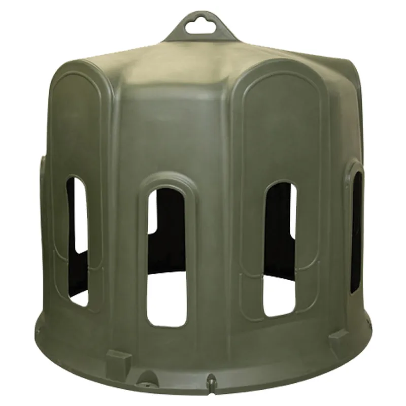 cloche à foin pour cheval